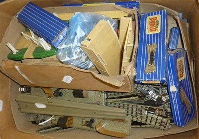 Lot 1 - A Collection of Boxed Hornby Dublo Trains and Accessories, including a 'Bristol Castle' 2-rail...