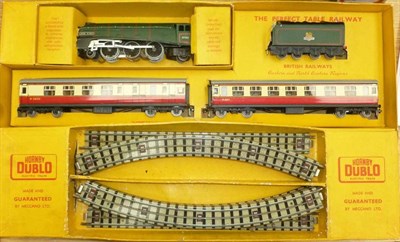 Lot 7 - A Boxed Hornby Dublo 3-Rail 'Silver King' Passenger Train Set EDP15, containing Silver King...