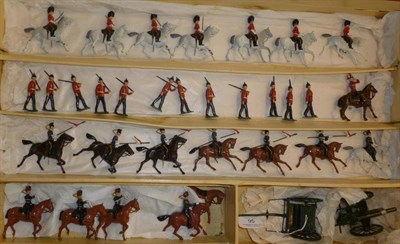 Lot 95 - A Boxed Britains Post War Lead Set No.73, containing Bandsmen, Highlanders, Artillery, Scots Greys