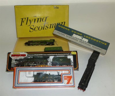 Lot 1024 - Four Boxed 'OO' Gauge Locomotives - Wrenn Class 8F No.48073, Trix 'Flying Scotsman' No.4472,...