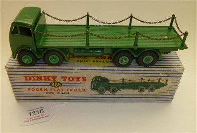 Lot 1216 - A Boxed Dinky Foden Flat Truck with Chains No.905, 2nd cab type, with dark green cab, chassis...