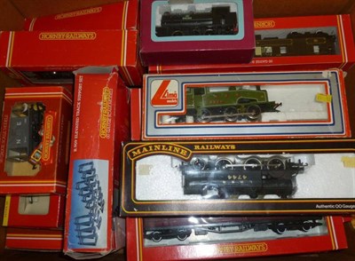 Lot 45 - Collection of Boxed Hornby 'OO' Gauge Trains, including Class J83 locomotive No.68846, Class...