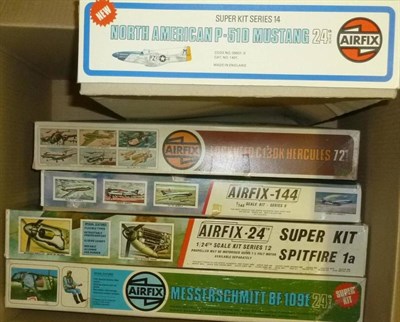 Lot 55 - A Collection of Boxed Tri-ang / Hornby 'OO' Gauge Trains and Accessories, including Pullman Express
