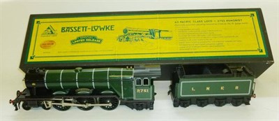 Lot 67 - A Boxed Bassett-Lowke 'O' Gauge Electric A3 Pacific Class 'Humorist' Locomotive & Tender...