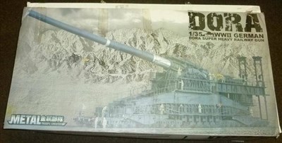 Lot 91 - A Huge Boxed Unmade 1/35 Scale Model Kit of a WWII German Dora Super Heavy Railway Gun by Metal...