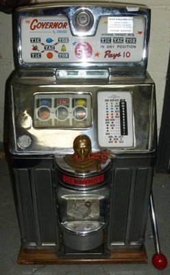 Lot 166 - A Jennings Governor Table-Top One Armed Bandit, with wooden case, chrome fascia set with a...