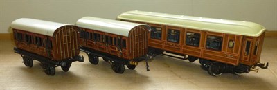 Lot 33 - A Bing 'O' Gauge Bogie Dining Car No.2568, in LNER wood effect livery, with four hinged doors,...