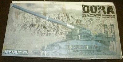 Lot 114 - A Huge Boxed Unmade 1/35 Scale Model Kit of a WWII German Dora Super Heavy Railway Gun by Metal...