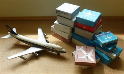 Lot 221 - Sixteen Boxed Diecast Models of Airliners by Schuco and Schabak, together with a larger Schuco...