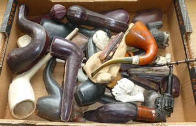 Lot 292 - A Collection of Smokers Pipes, some cased, including jumbo clay football pipe, figural...