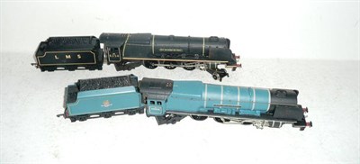 Lot 12 - A Boxed Wrenn 'OO' Gauge 4-6-2 'City of Glasgow' Locomotive and Tender No.46242, in BR blue livery