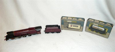 Lot 26 - A Boxed Wrenn 'OO' Gauge BR 'City of London' Locomotive and Tender No.46245, box no.W2226, together
