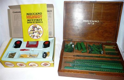 Lot 102 - A Collection of Meccano, including a No.5 Set, with green and red pieces, in the original oak...