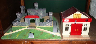 Lot 158 - A Tri-ang Wooden Fort, painted in grey, green, red and cream, in original card box with...