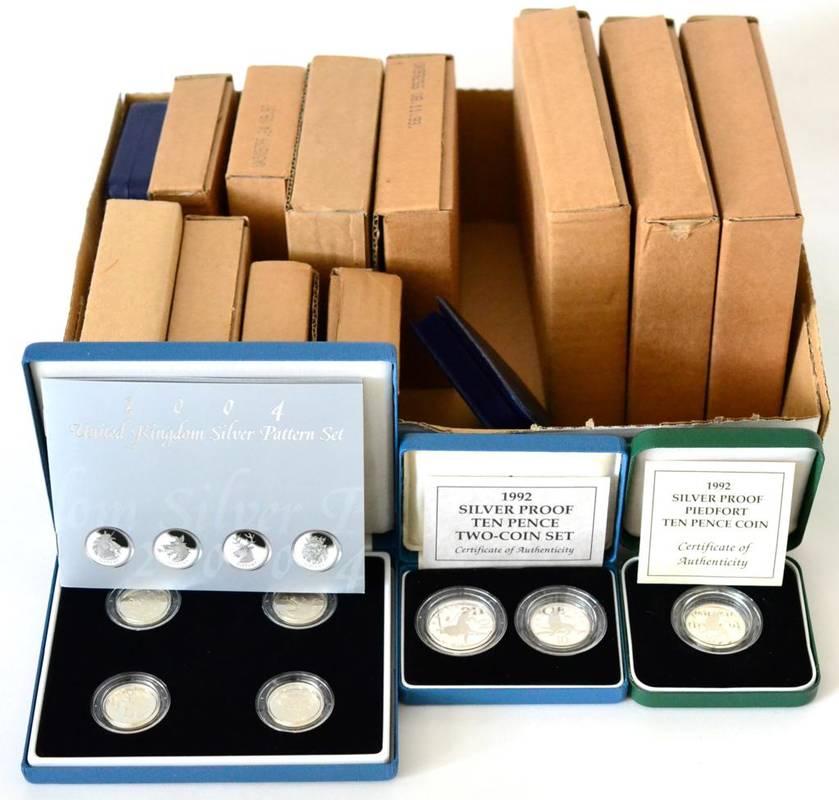 Lot 88 - Elizabeth II (1952-), Silver proof £1 (17), 1992, 1993, 1999 (2), 2002, 2002 frosted finish...