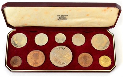 Lot 117 - Elizabeth II (1952-), Coronation proof set, 1953, first issue, crown to farthing, in...