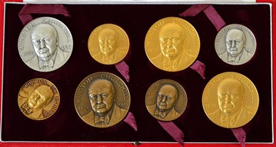 Lot 182 - A Set of 8 x Commemorative Medals 'Sir Winston Churchill 1874 - 1965,' comprising: 2 x 22ct...