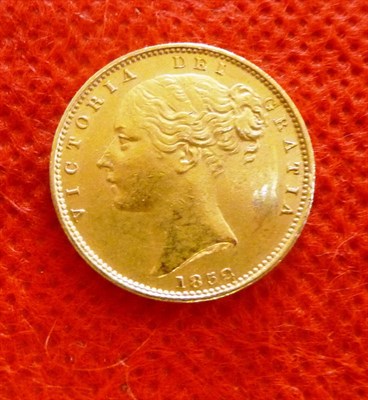 Lot 47 - Sovereign 1852, edge nicks otherwise VF or+