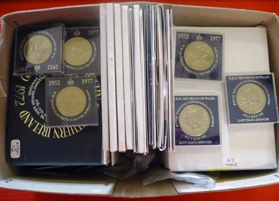 Lot 205 - Miscellaneous Lot, comprising: 14 x RM proof sets - 1972-77 and 1979-86 with certificates, in CofI