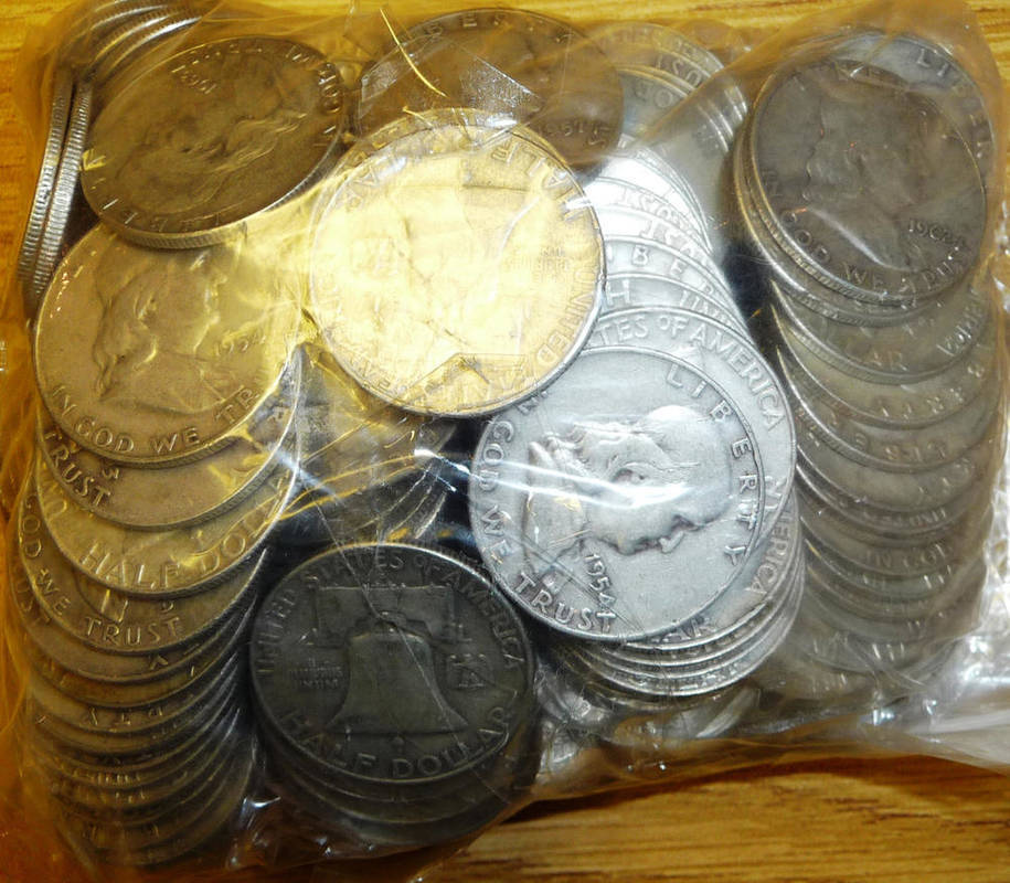 Lot 216 - USA: 195 x Franklin Silver Half Dollars, 1950's and 1960's, none damaged, gross weight 2.4kg of...