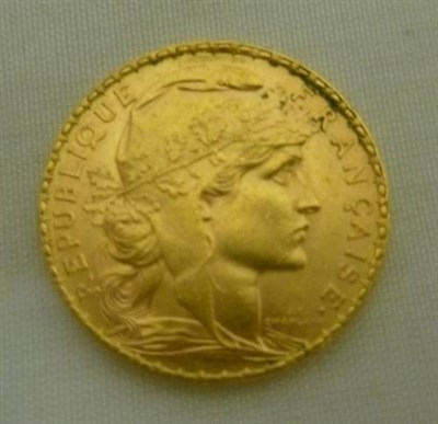 Lot 101 - France Gold 20 Francs 1910, 6.45g, .900 gold, minor scuffs otherwise AEF