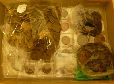 Lot 232 - Miscellaneous Lot comprising 32 x English copper and bronze coins: 5 x pennies 1797, 1806 (x2),...