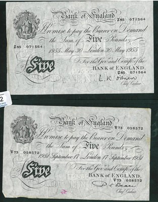 Lot 302 - 2 x White £5: Beale London Sept 17 1951 (V73) Fine and O'Brien London May 30 1955 (Z85) AVF