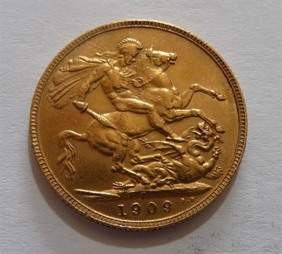 Lot 245 - Sovereign 1909P, lightly cleaned, minor contact marks, AVF