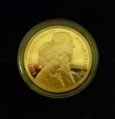 Lot 274 - Gold Proof £5 (Crown) 1997, with certificate, in CofI, FDC