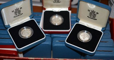 Lot 83 - 22 x Silver Proof £1 comprising: 1983(x3), 1988(x3), 1989(x2), 1990(x2), 1991(x2), 1992(x2),...