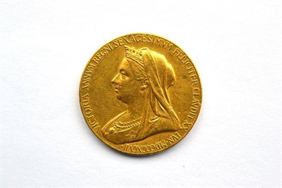 Lot 46 - Victoria, Diamond Jubilee Commemorative Gold Medalet 1897 by de Saulles, 26mm, 12.94g, some...