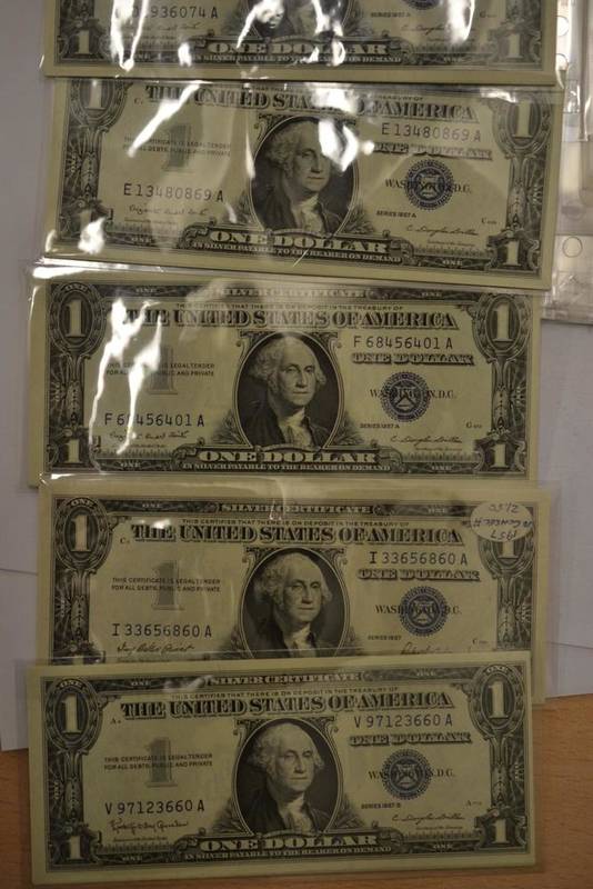 Lot 263 - USA, 5 x Sets of 'Silver Certificate' dollars, each set comprising 10 x consecutively numbered...