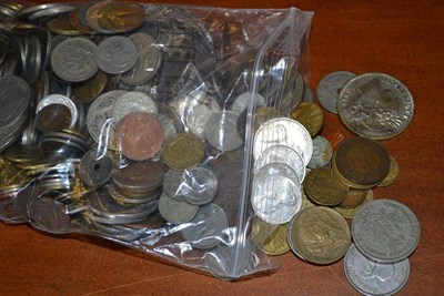 Lot 66 - 540+ 19th & 20th Century Foreign Coins, of which 65 x silver (weight 375g) including USA silver...