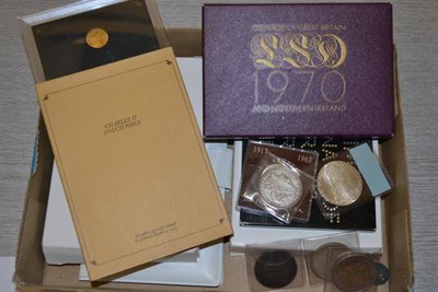 Lot 94 - Miscellaneous Lot comprising: 4 x UK proof sets: 1970, 1971, 1989 & 1990, a sterling silver...