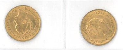 Lot 309 - Netherlands, 2 x Gold 10 Guilders, both 1932, 6.71g & 6.72g, .900 gold, VF