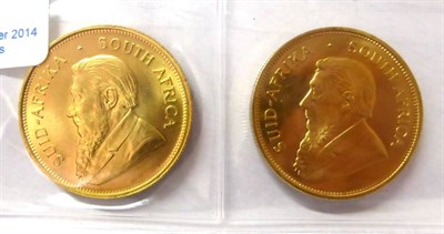 Lot 17 - South Africa, 2 x Krugerrands 1974 & 1978, each 1oz fine gold, BU