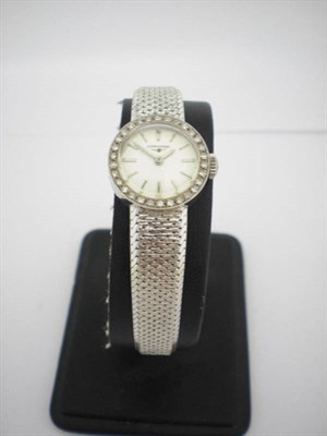 Lot 274 - A Lady's 18ct White Gold and Diamond Set Wristwatch, signed Longines, circa 1965, 17-jewel...