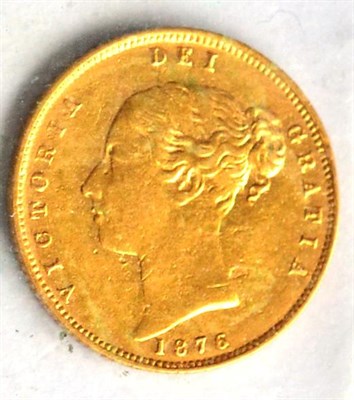 Lot 44 - Victoria, Half Sovereign 1876 die 71, contact marks, obv. minor metal flaw to right of Queen's neck