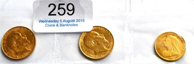 Lot 259 - 2 x Sovereigns: 1907 VF & 1910 GFine & half sovereign 1895 Fine, all with light contact marks...