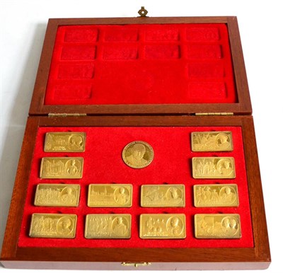 Lot 400 - The Churchill Years' a complete set of 12 x hallmarked silver gilt medallic ingots issued by...