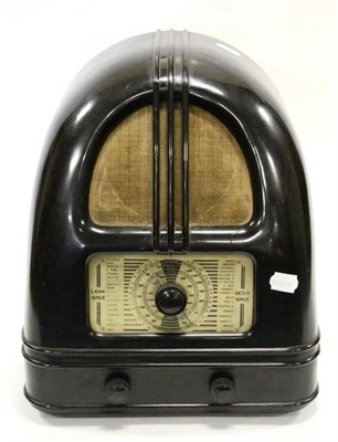 Lot 2145 - Philco Model 444 'Peoples Set' Wireless in brown Bakelite case