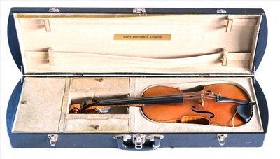 Lot 2013 - An Early 20th Century Violin, possibly English, no label, with a 358mm two piece back, rosewood...