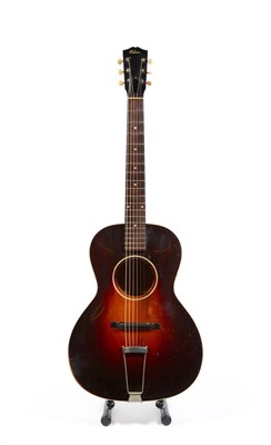 Lot 170 - A Gibson L4, circa 1930, with stained maple back and sides, carved spruce arched top with...