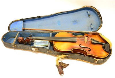 Lot 2007 - Boosey & Hawkes (London) Golden Strad Viola with 16' two piece back, with bow marked...