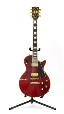 Lot 2088 - Gibson Les Paul Custom Guitar 1977 no.06210480 Made in USA, ebony fingerboard with inlaid mother of