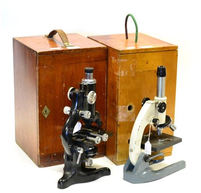 Lot 2222 - Watson & Sons 'Service' Microscope no.82384, black lacquered finish with fully adjustable graduated