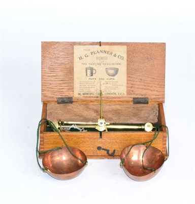 Lot 2270 - The Nesbitt Yarn Assorting Balance with three square weights and facsimile leaflet, in original...