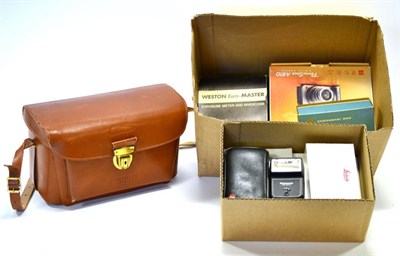 Lot 2325 - Leica Mini Zoom Compact Camera in leather case and original box, Canon Power Shot A610 (in original