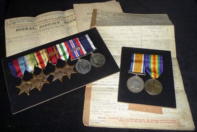 Lot 6 - A First World War Pair, to 1914 PTE.J.G.WEIR. R.A.M.C., comprising British War Medal and...