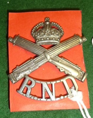 Lot 26 - A Rare Silver Royal Naval Division Machine Gun Corps Cap Badge, stamped 925 Fine.